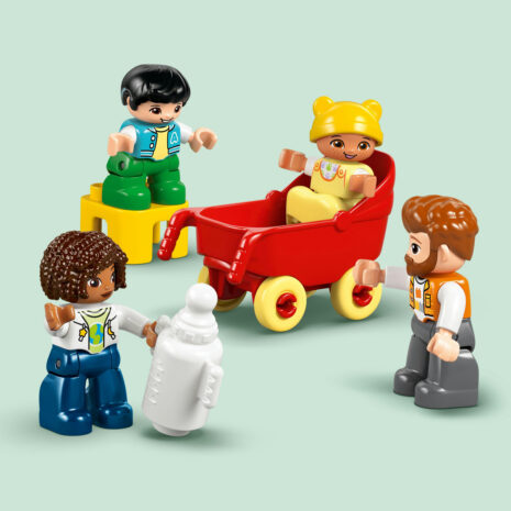 10470-lego-duplo-5.jpg b65ed37d4e1cf58b53610026ffeb7bed