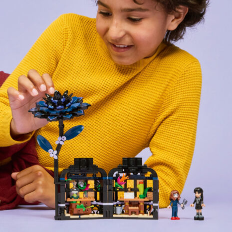 76784-lego-wednesday-4.jpg 279ce6c3b48a8a28681c3bf39d06876d